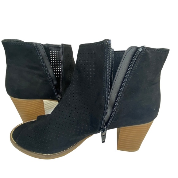 Sonoma Women’s Black Open-Toe Block Heel Perforated Bootie Size Zipper Size 8M - Picture 7 of 11